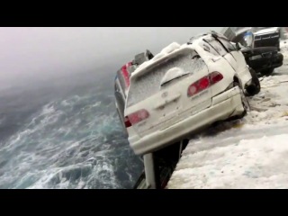 storm during the transportation of cars from japan to vladivostok == feeder unique photo video fun gifs ==